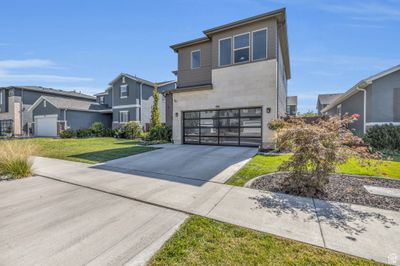 196 E 460 N, House other with 4 bedrooms, 3 bathrooms and 2 parking in Vineyard UT | Image 3