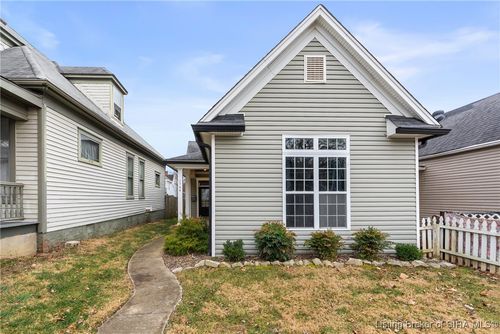 1744 Ekin Ave, New Albany, IN, 47150-1746 | Card Image