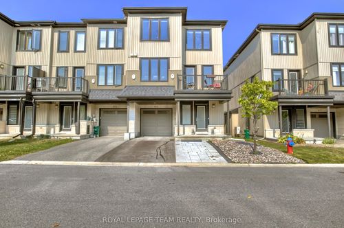 855 Element Pvt, Kanata, ON, K2M0M7 | Card Image