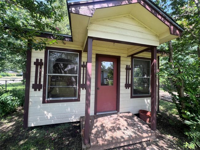 717 N 37 Th St, House other with 3 bedrooms, 1 bathrooms and null parking in Corsicana TX | Image 21