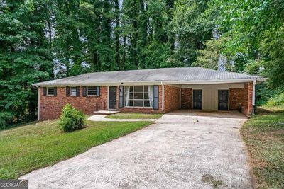 5726 Southwick Court, House other with 3 bedrooms, 1 bathrooms and null parking in Atlanta GA | Image 2