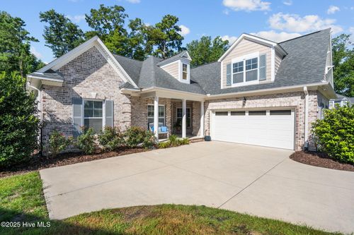 7164 Arbor Oaks Dr, Wilmington, NC, 28411-4740 | Card Image