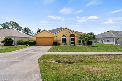 1520 Honor Ct, LEHIGH ACRES, FL, 33971-2036 | Card Image