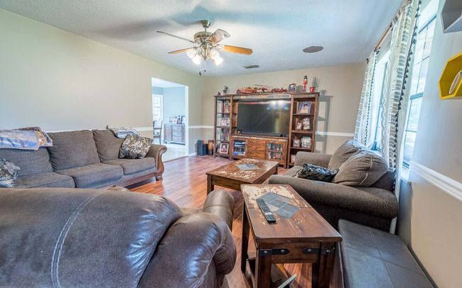 9172 Se 137 Th Blvd, House other with 3 bedrooms, 2 bathrooms and 1 parking in White Springs FL | Image 4
