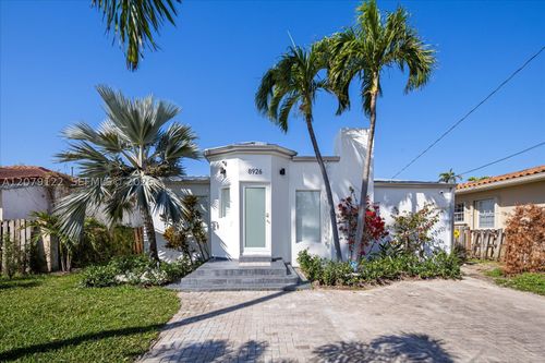 8926 Emerson Ave, Surfside, FL, 33154-3365 | Card Image