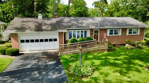 915 Woodland Dr, Bellefonte, PA, 16823-2419 | Card Image