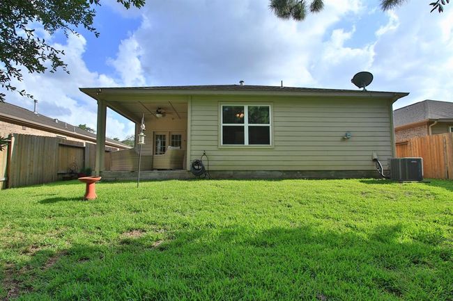 7551 Fettle Ln, House other with 3 bedrooms, 2 bathrooms and 2 parking in Conroe TX | Image 38