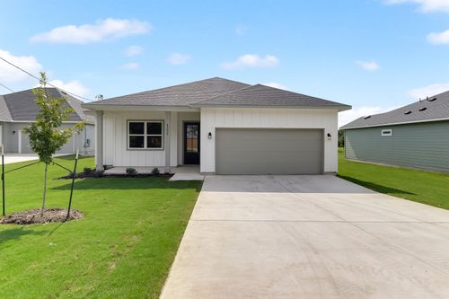 1255 Pecan Valley Dr, Marble Falls, TX, 78654-2511 | Card Image