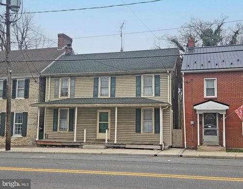 122 N Main St, MERCERSBURG, PA, 17236-1724 | Card Image