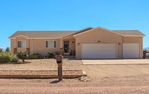 594 E Paradise Dr, Pueblo West, CO, 81007-2162 | Card Image