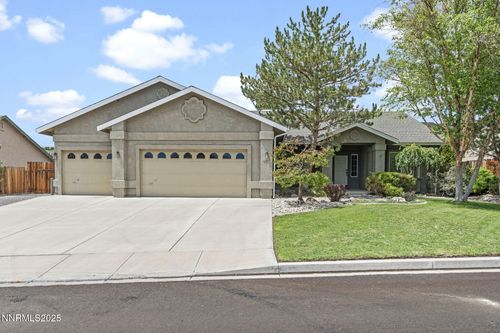 4017 Mount Jefferson Dr, Reno, NV, 89508-6024 | Card Image