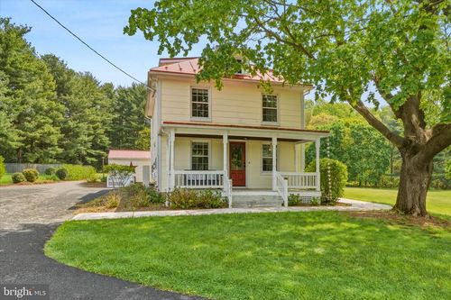 8701C Yellow Springs Rd, FREDERICK, MD, 21702 | Card Image