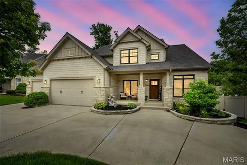 764 Forder Crossing Ct, Saint Louis, MO, 63129-2500 | Card Image