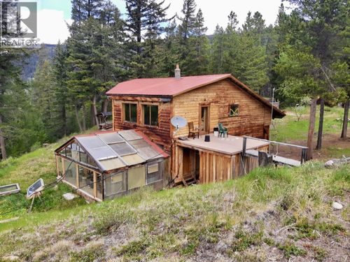 9000 Tote Road, Williams Lake, BC, V0L1C0 | Card Image