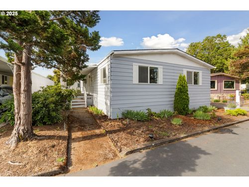 39-4800 Barger Dr, Eugene, OR, 97402-1161 | Card Image