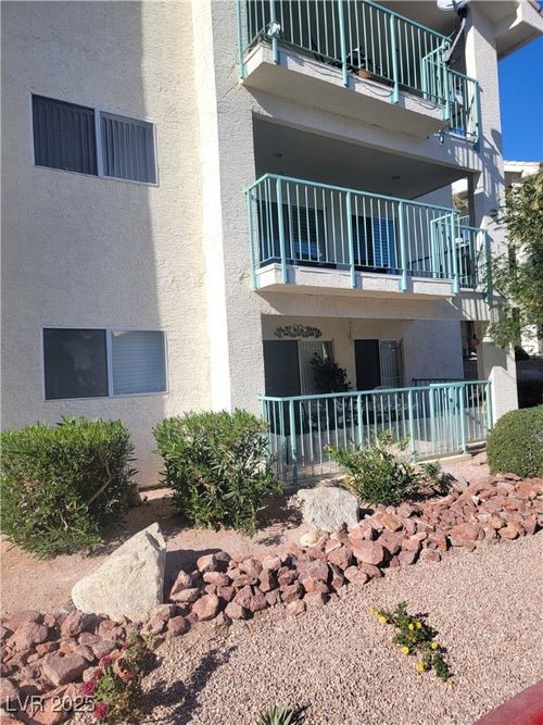apt-2048-3550 Bay Sands Dr, Laughlin, NV, 89029-1316 | Card Image