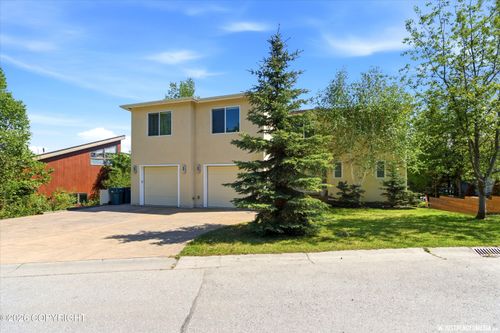 4008 N Point Dr, Anchorage, AK, 99502-1453 | Card Image