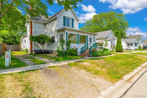 727 Minnie St, Port Huron, MI, 48060-6363 | Card Image