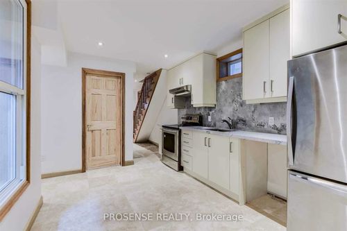 611 Ossington Ave, Toronto, ON, M6G3T6 | Card Image