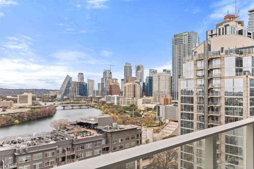 2010-48 East Ave, Austin, TX, 78701-4317 | Card Image