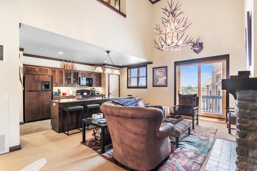 415-43 Middle Ridge Rd, Stratton Mnt, VT, 05155-9747 | Card Image