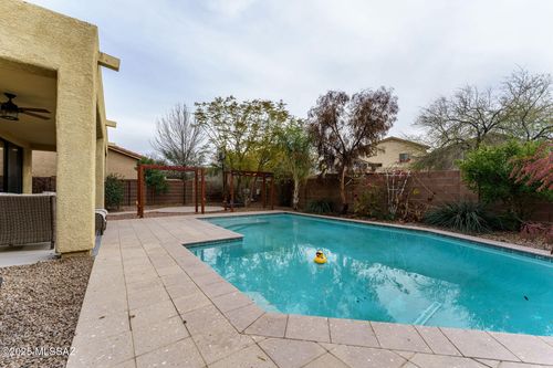 8417 N Sand Flower Rd, Tucson, AZ, 85743-1467 | Card Image