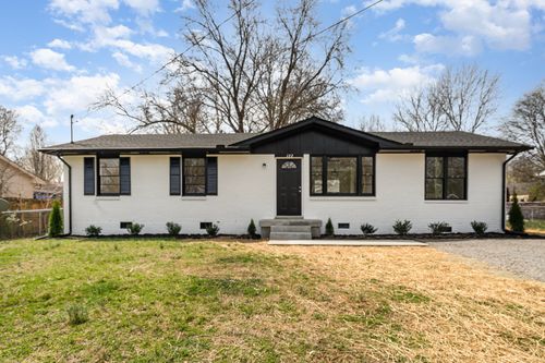 122 Brookside Dr, Hendersonville, TN, 37075-3128 | Card Image