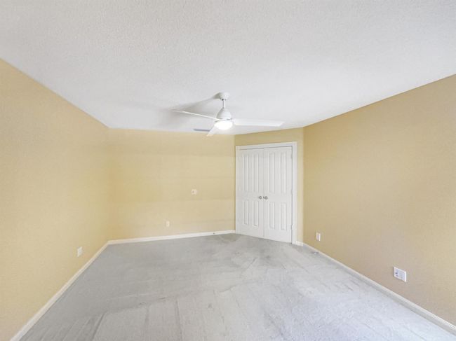 7789 Se Spicewood Cir, Condo with 2 bedrooms, 2 bathrooms and null parking in Hobe Sound FL | Image 5