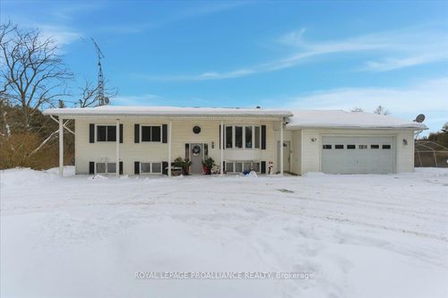 1442 Quin Mo Lac Rd, Tweed, ON, K0K3J0 | Card Image