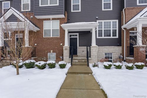 217 Sydney Ct, Plymouth, MI, 48170-4957 | Card Image