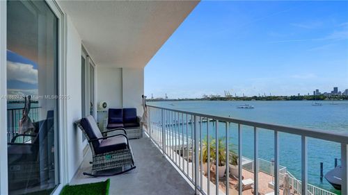 apt-201-1228 West Ave, Miami Beach, FL, 33139-4348 | Card Image