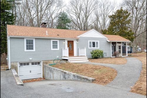 314 Central St, Avon, MA, 02322-1508 | Card Image