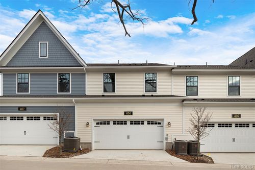 404 S Center St, Northville, MI, 48167-1535 | Card Image