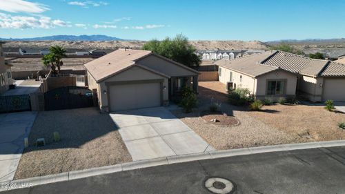 1736 E Azalea Ave, Lake Havasu City, AZ, 86404-8413 | Card Image