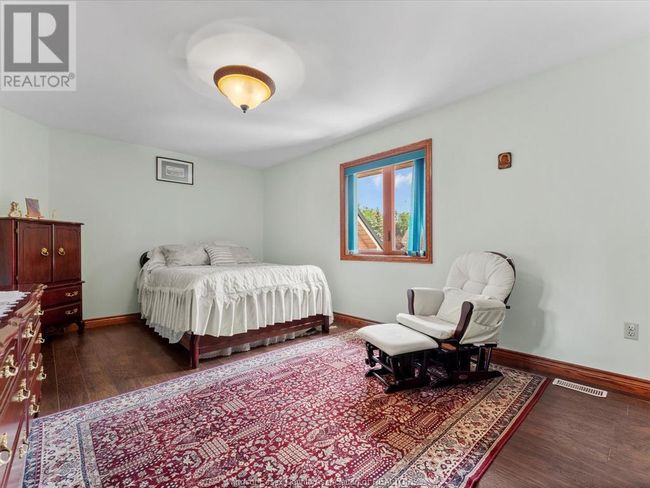 315 Majestic Dr, House other with 4 bedrooms, 4 bathrooms and null parking in Tecumseh ON | Image 25