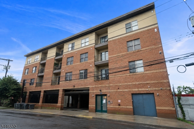 Residential in Newark City