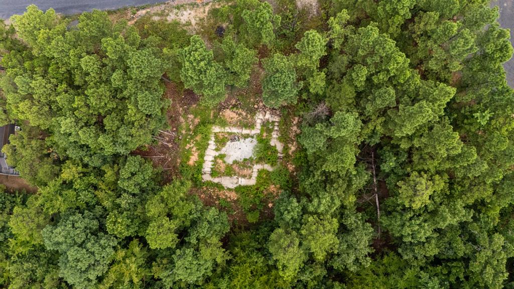 Land in Broken Bow