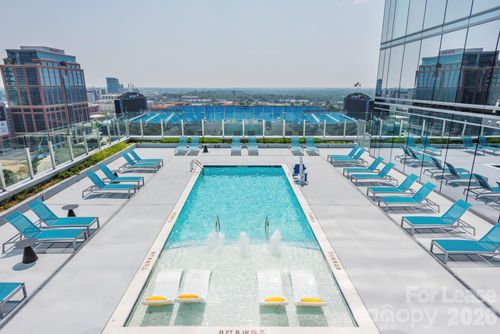 1a-401 S Graham Street, Charlotte, NC, 28202 | Card Image