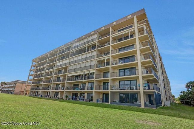 403 - 3170 N Atlantic Ave, Condo with 3 bedrooms, 2 bathrooms and null parking in Cocoa Beach FL | Image 38