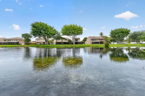 5182 S University Dr, Davie, FL, 33328-4514 | Card Image