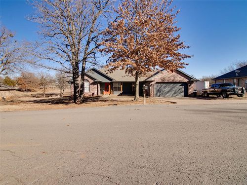 2018 Briarwood St, Stroud, OK, 74079-9700 | Card Image