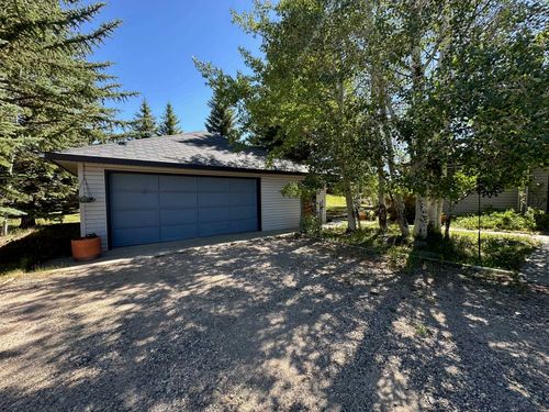 29 County Road 648, Riverside, WY, 82325-5065 | Card Image