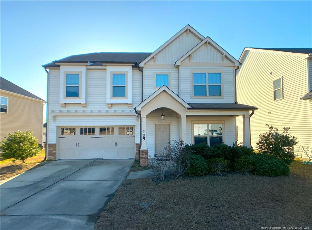 Hallow Oak St, Spring Lake, NC 28390