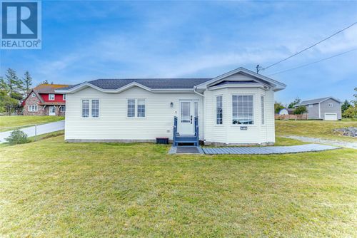 214 George Mercer Dr, Bay Roberts, NL, A0A1X0 | Card Image