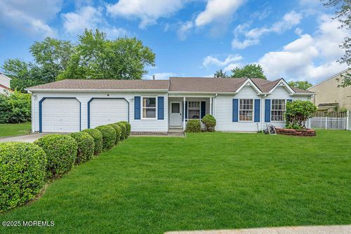 14 Plymouth Dr, Howell, NJ, 07731-1540 | Card Image