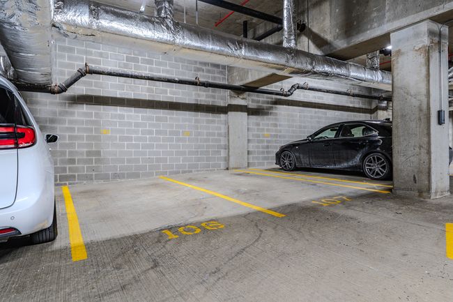 APT-1107 - 550 N Saint Clair St, Condo with 0 bedrooms, 1 bathrooms and null parking in Chicago IL | Image 21