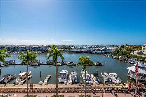 apt-5407-451 Bayfront Pl, NAPLES, FL, 34102-6471 | Card Image