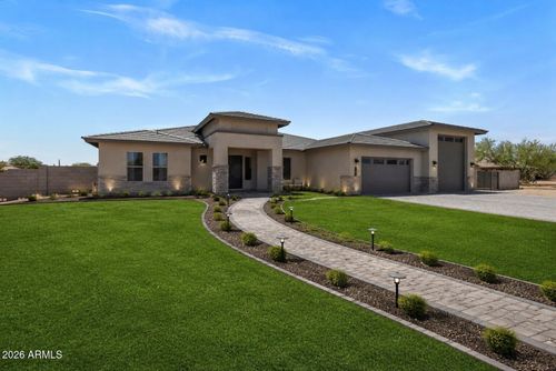 1101 E Dolores Rd, Phoenix, AZ, 85086-8520 | Card Image
