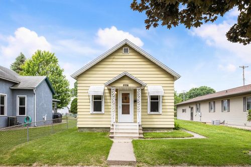 1647 Loomis Street, La Crosse, WI, 54603 | Card Image