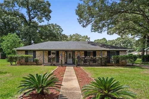 5007 Golfway Dr, Eight Mile, AL, 36613-3729 | Card Image